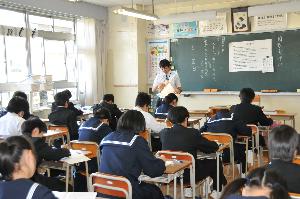 大衆ソープに売られた美人妻 結城みさ | 無料熟女動画 熟女AV