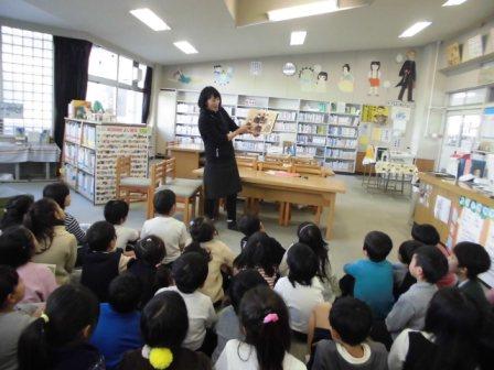 読み聞かせ