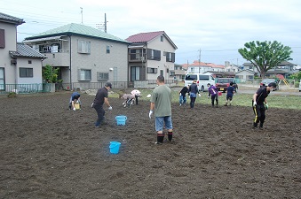 石拾い