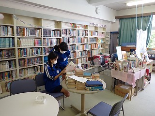 図書館の様子3