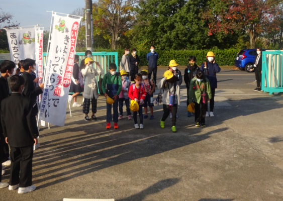 あいさつ運動（小中合同）の画像