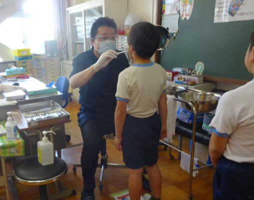 歯科健診の画像