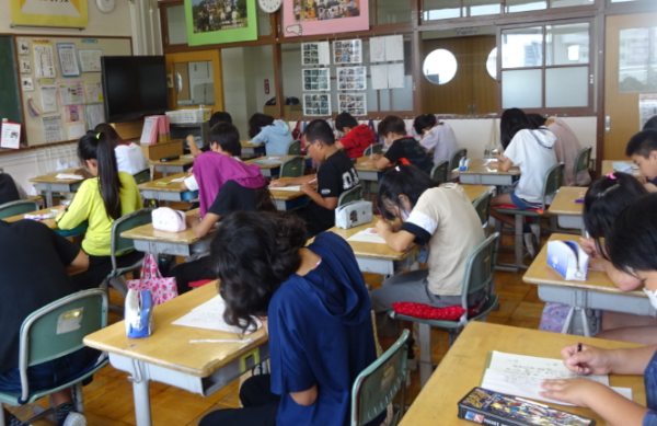 校内硬筆競書会の画像