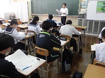 え