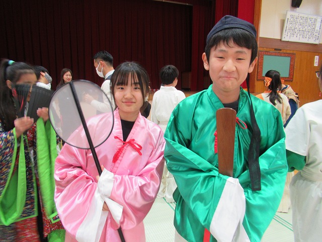なし