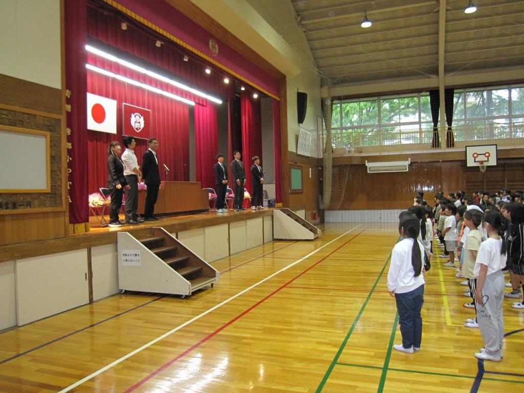 りに8