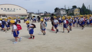 一斉下校